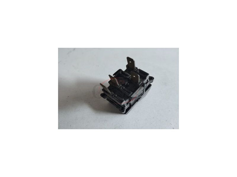 Autobianchi A112 / Fiat 127 II 900C / Fiat 131 Mirafiori / Fiat 132 - Interruptor de luz (2 Posições)