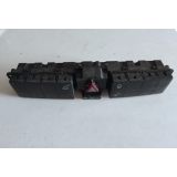 Mercedes-Benz Class C W203 / Mercedes-Benz Class C W203 Sport Coupe - Interruptor de emergência / fecho central