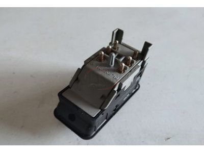 Mercedes-Benz Class C W202 / Mercedes-Benz Class S W140 - Interruptor do tecto abrir