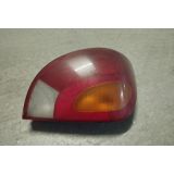 Ford Fiesta MkIV / Mazda 121 III - Farolim traseiro direito (SWF)