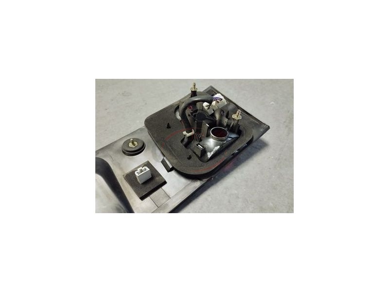 Volvo V40 - Farolim traseiro central mala (SCINTEX - VOLVO)