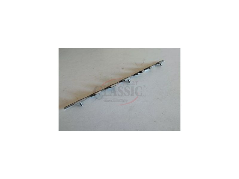 Peugeot 204 / Peugeot 304 / Peugeot 404 - Emblema traseiro (PEUGEOT)