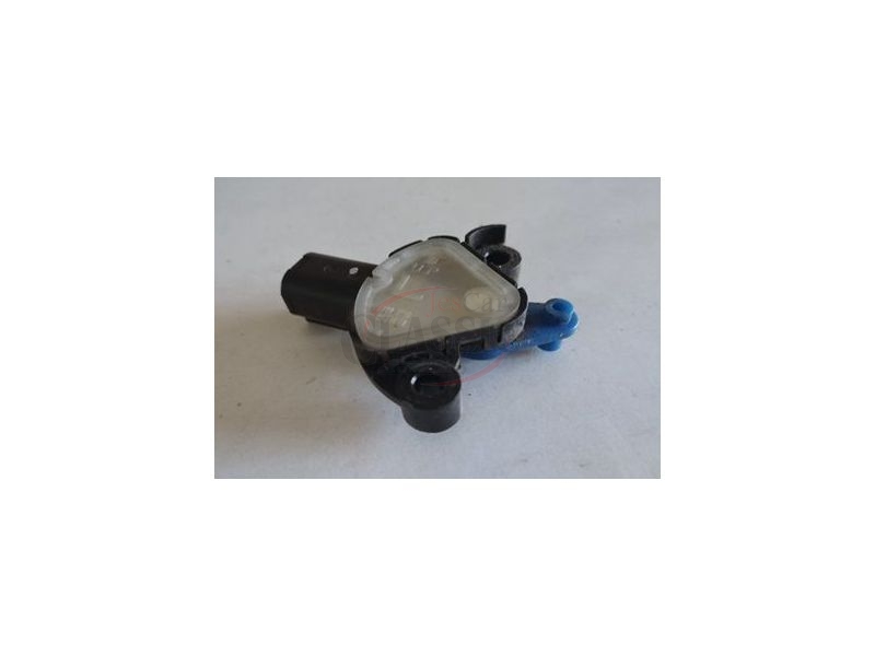 Nissan 100 NX - Actuador / Pistola do fecho central da porta esquerda (NILES)