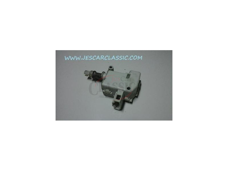 Seat Ibiza II 6K2 / Seat Ibiza III 6L - Actuador do fecho central (HELLA)