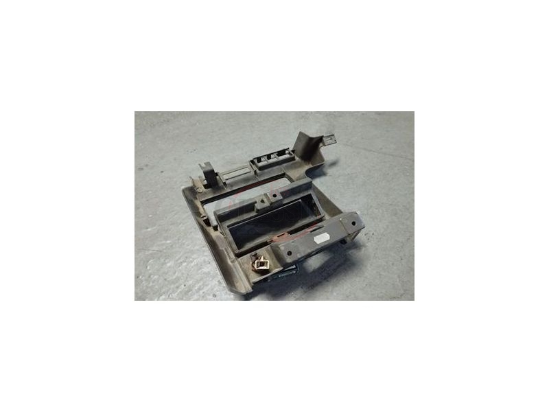 Peugeot 405 I Mi16 - Consola central