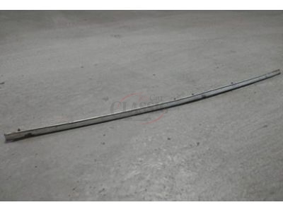 Toyota Corolla II KE20 - Friso do topo capot (1ª Fase)