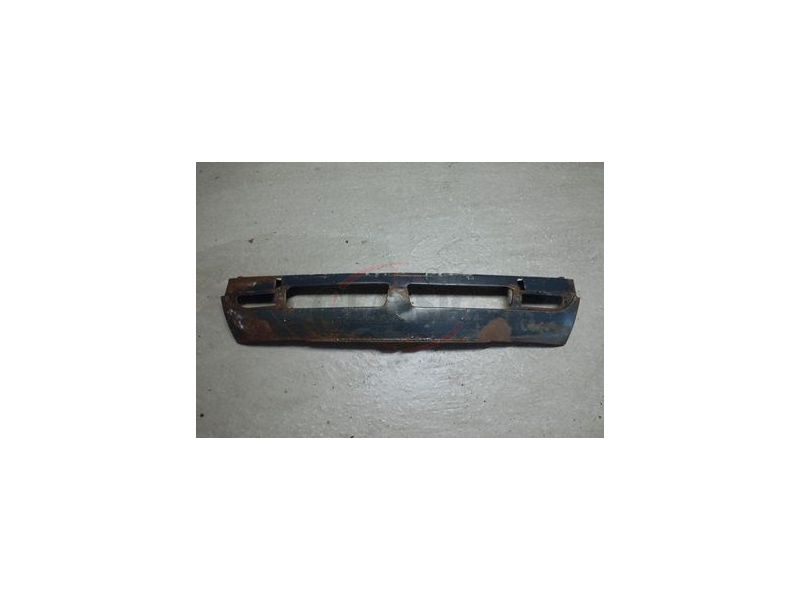 Toyota Corolla II KE20 - Avental da frente inferior