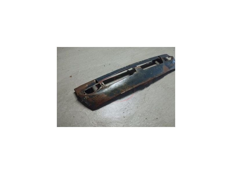 Toyota Corolla II KE20 - Avental da frente inferior