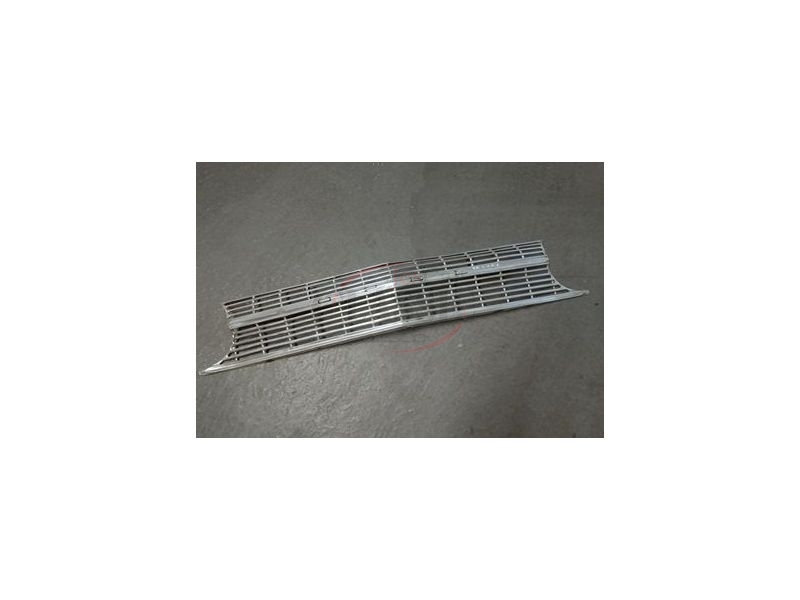 Opel Rekord A - Grelha principal