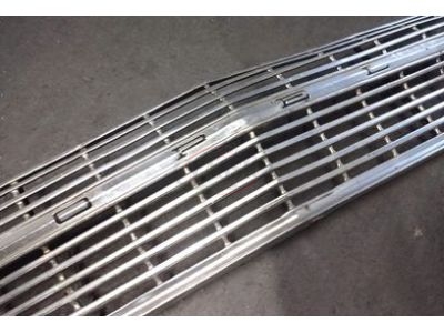 Opel Rekord A - Grelha principal