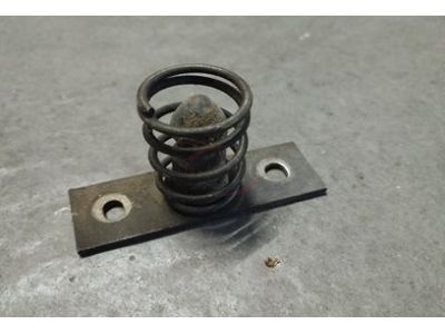 Renault Trafic I - Batente guia do capot motor