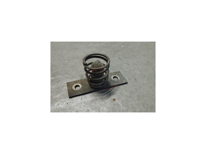 Renault Trafic I - Batente guia do capot motor