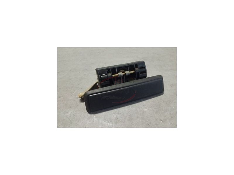 Peugeot 205 / Peugeot 309 - Manipulo de abertura porta traseira direita exterior 