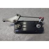 Peugeot 305 / Peugeot 505 - Manipulo de abertura porta esquerda exterior