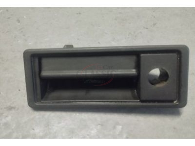Lancia Delta I - Manipulo de abertura tampa mala exterior