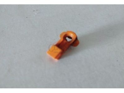 Toyota Corolla VI EE90 - Mola fixação do tirante do canhão fechadura porta