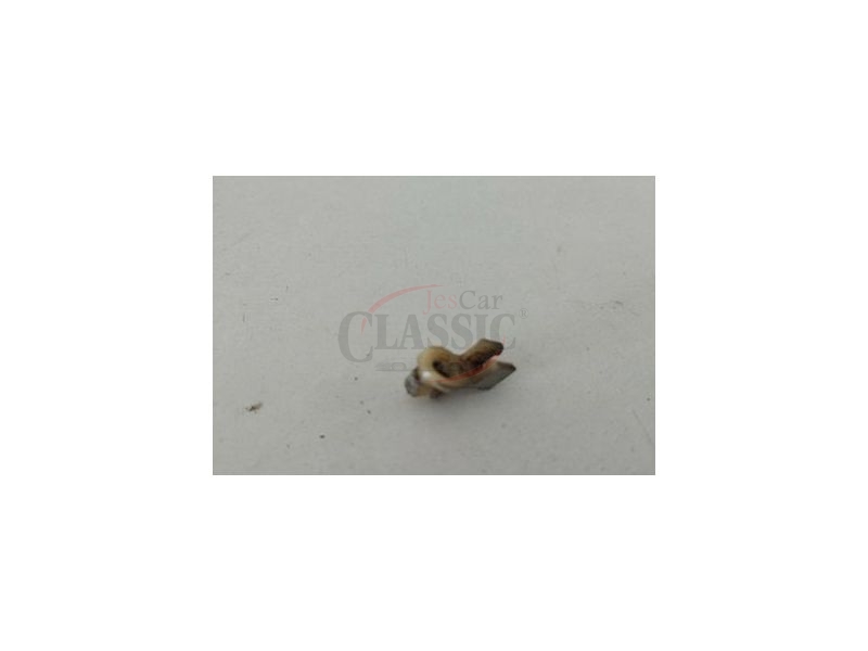 Toyota Corolla II KE20 - Mola fixação para tirante fechadura