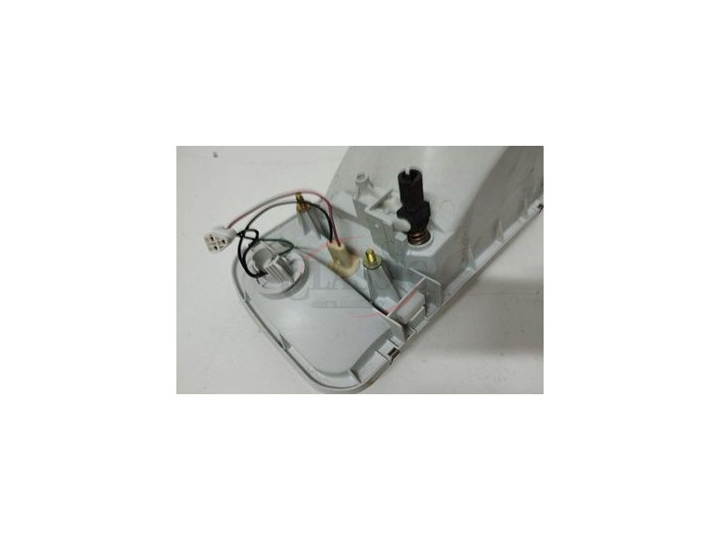 Suzuki Vitara - Farol principal esquerdo H4 (VALEO)