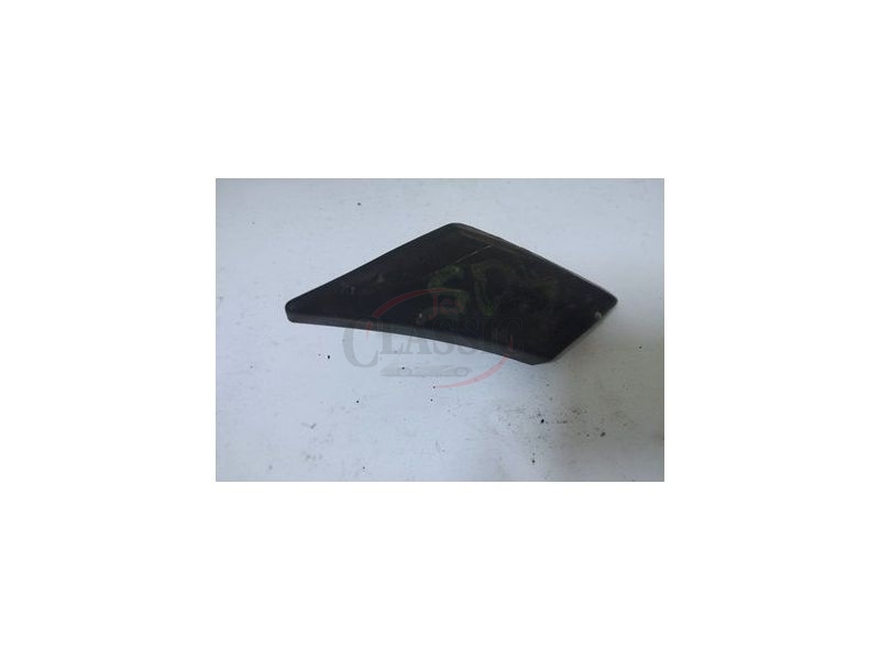 Peugeot 405 - Friso embelezador da ilharga traseira direita (Altura 69mm)