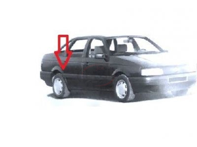VW Passat B3 - Friso embelezador da ilharga traseira direita 