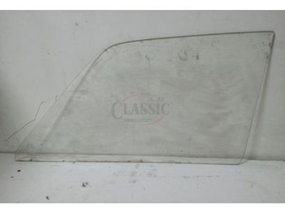 Peugeot 204 / Peugeot 304 - Vidro da porta frente direita / esquerda (Incolor)