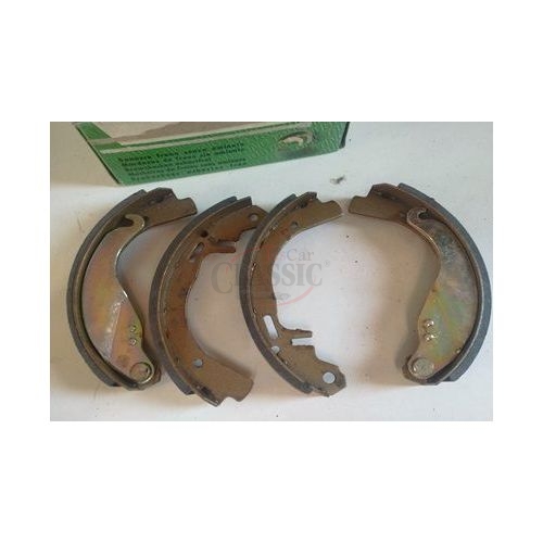 Opel Kadett D - Jogo de maxilas travão tras (200x29mm)