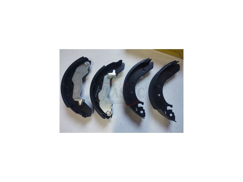 Honda Concerto - Jogo de maxilas travão tras (203.2x38mm)