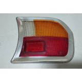 Peugeot 504 - Vidro farolim tras direito (Com marcha atrás 1973- ) (SEIMA)
