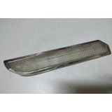 Peugeot 504 - Vidro farolim frente direito c/rebordo cromado (VERALUX)