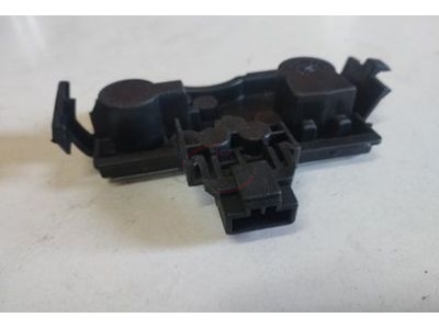 Nissan Primera P11 - Suporte de lâmpadas farolim exterior tras esquerdo (VALEO)