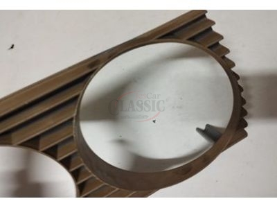 Mercedes-Benz W123 - Grelha interior do farol principal lado esquerdo (BOSCH)