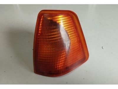 Volvo Serie 440 - Farolim frente esquerdo (HELLA)