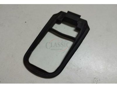 Mercedes-Benz Class C W202 / Mercedes-Benz Class E W210 - Borracha do manipulo abertura porta exterior
