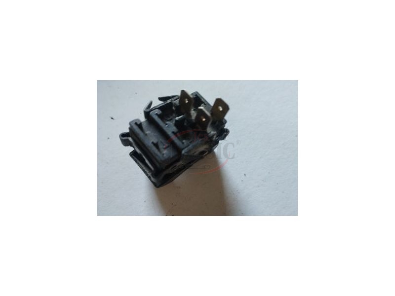 Fiat 126 / Fiat 127 I / Fiat 127 III - Interruptor de luzes (3T)