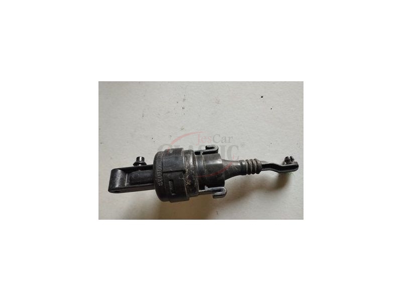 Mercedes-Benz Class S W140 - Actuador do fecho central de vácuo