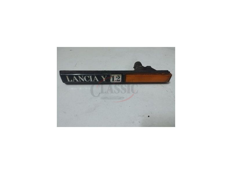 Lancia Y - Farolim lateral esquerdo