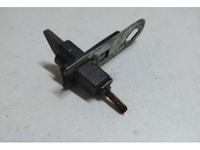 Opel Corsa A - Interruptor de contacto da mala