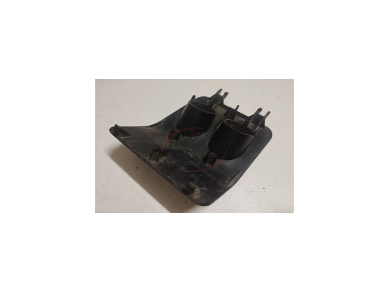 Peugeot 106 II - Moldura central para interruptores