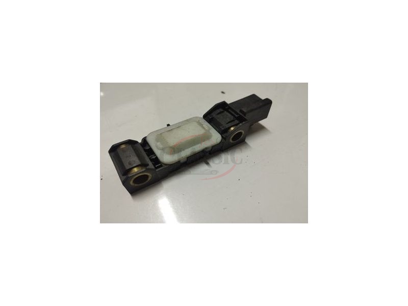 Renault Clio II - Sensor de airbag (BOSCH)