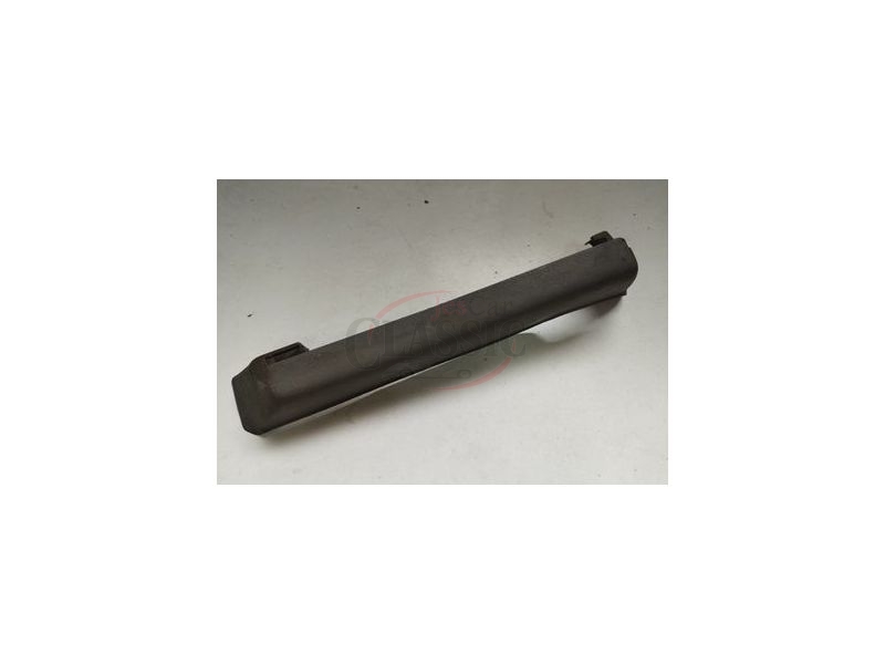 Opel Astra F - Acabamento do banco frente direito