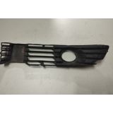 VW Passat B5 - Grelha de para-choques frente direita (VW)