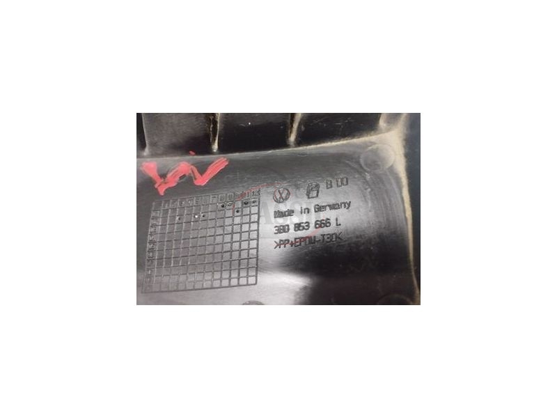 VW Passat B5 - Grelha de para-choques frente direita (VW)