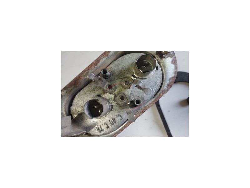 Renault 4 F / Renault Rodeo - Suporte de lâmpadas farolim traseiro direito (SEIMA)