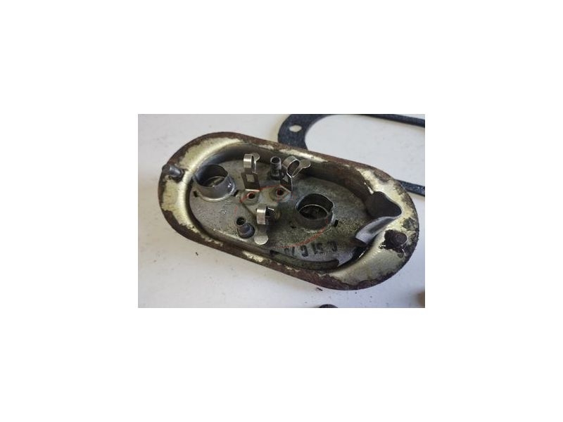 Renault 4 F / Renault Rodeo 4 - Suporte de lâmpadas farolim traseiro esquerdo (SEIMA)