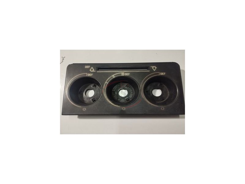 Mercedes-Benz W123 - Painel de comandos ventilação de habitáculo
