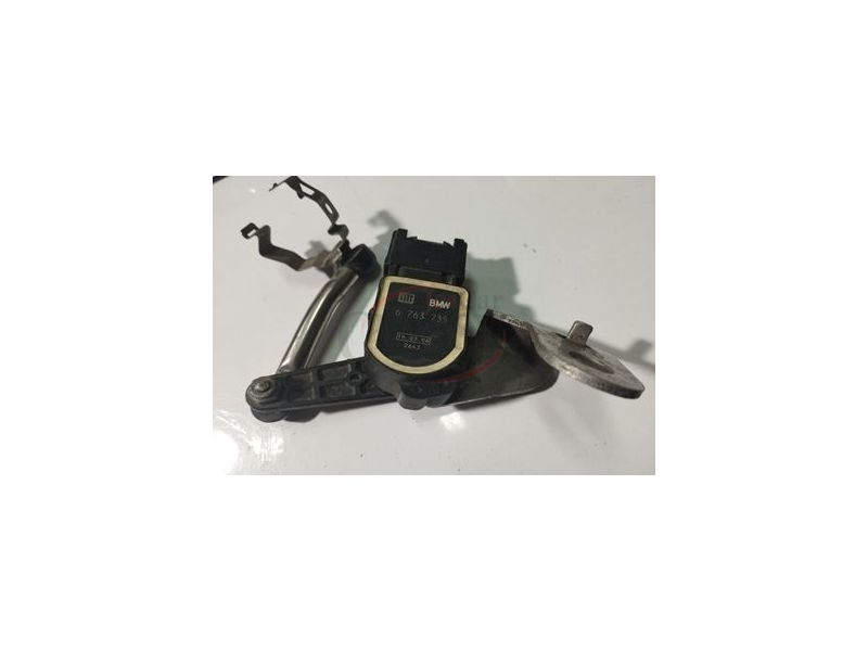 BMW Serie 3 E90 - Sensor de regulação altura dos farois