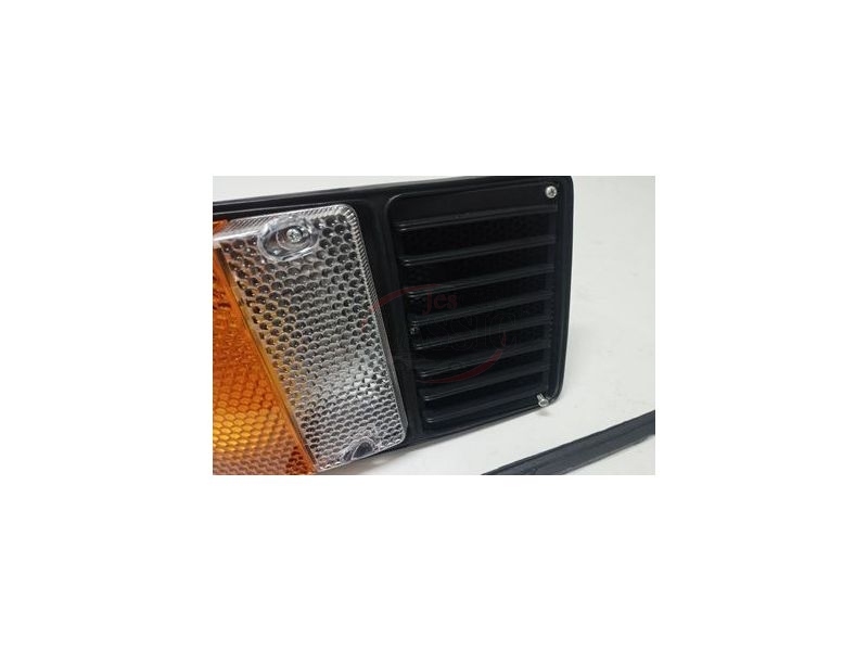 Mitsubishi Canter FE110 - Farolim frente direito