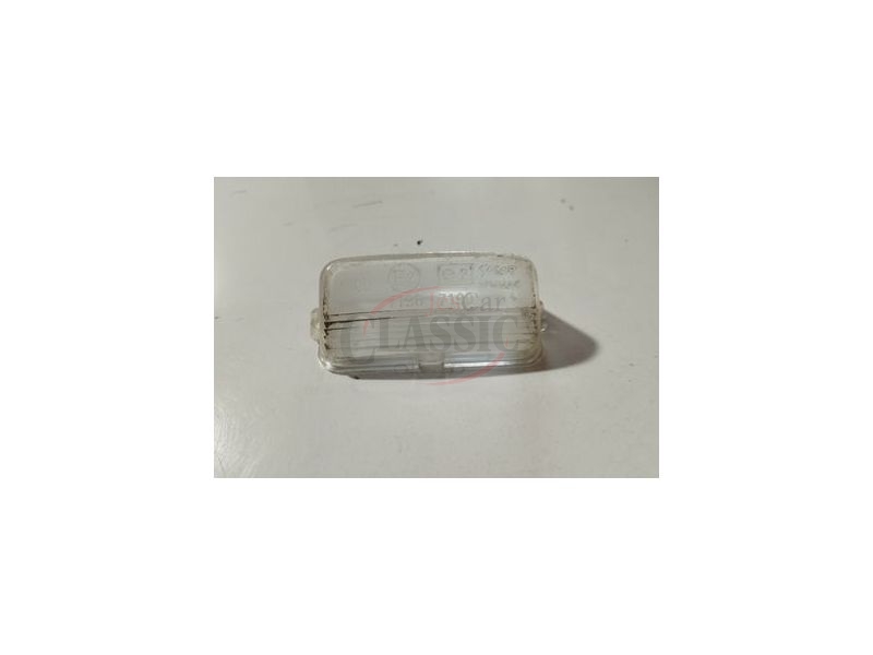 Peugeot 306 / Peugeot 406 - Vidro de farolim iluminação matricula (SOCOP)