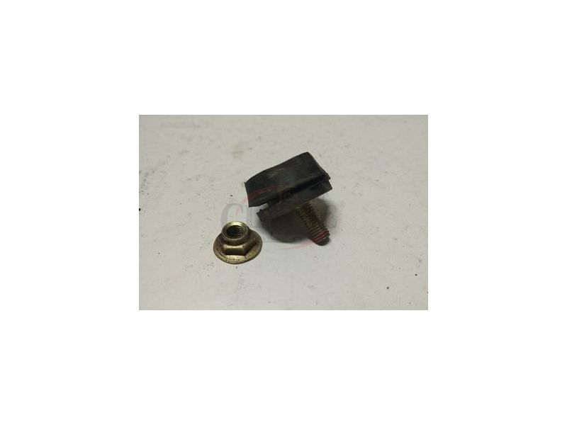 Toyota Corolla II KE20 - Apoio de fixação do motor de limpa vidros