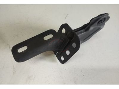 Toyota Corolla II KE20 - Dobradiça do capot de motor esquerda